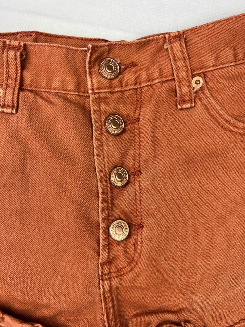 Abercrombie & Fitch Distressed Button Fly Cut Off Denim Shorts - Size 6 - Picture 2 of 8